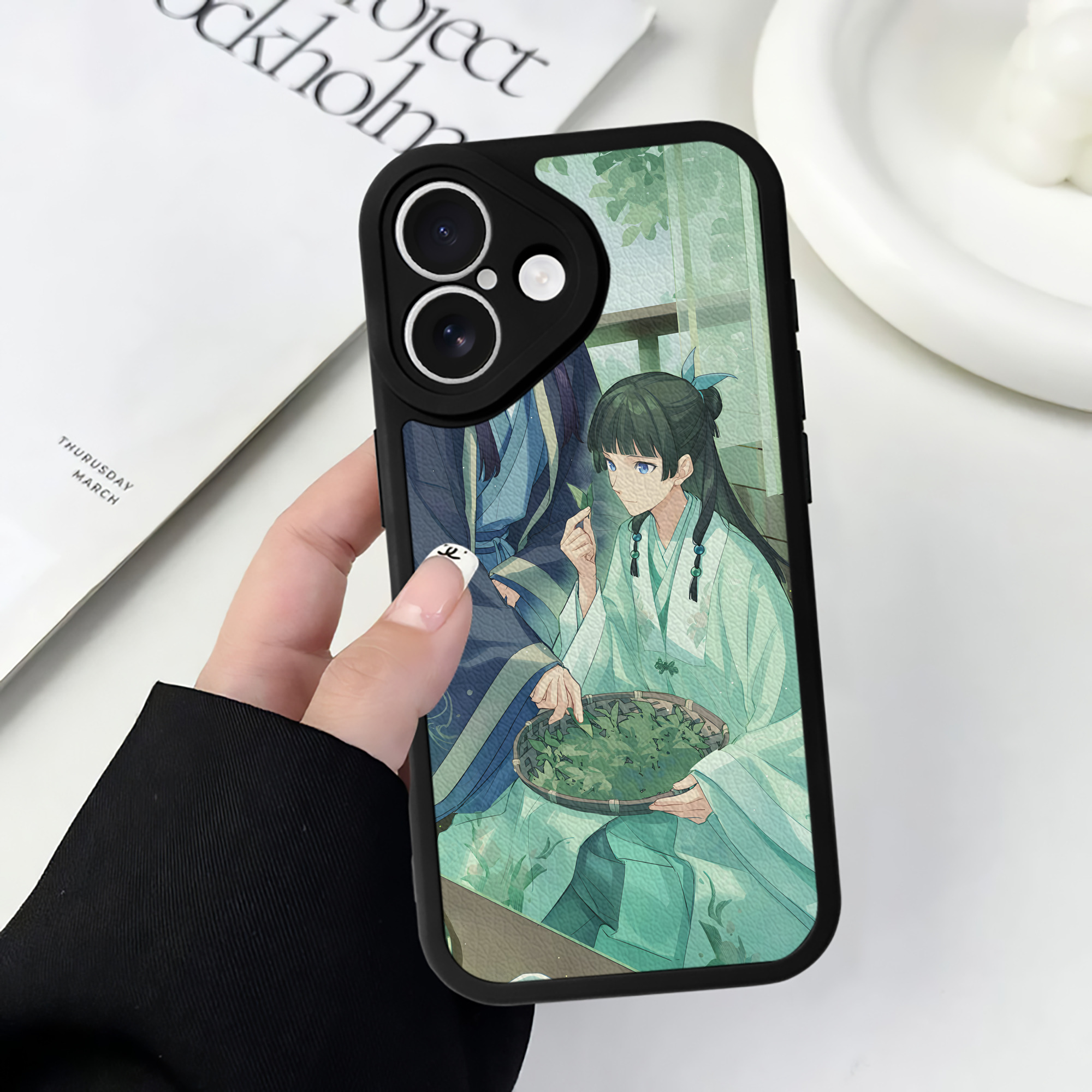 （画像用） 薬屋のひとりごと The Apothecary Diaries 【iPhone 16シリーズ対応】シリコンスマホケース（レザー調） 材質：シリコン